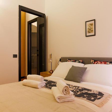 The Best Rent - Modern Apartment In The Center Milano Ngoại thất bức ảnh